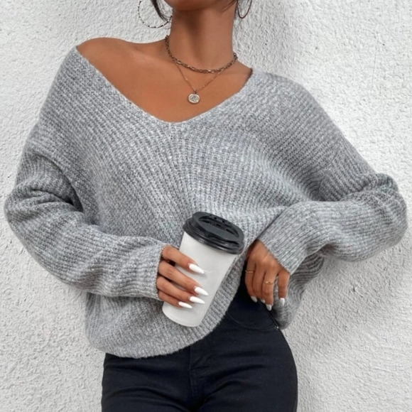 New Classic Ribbed Knit V Neck Sweater Top Light Gray - Picture 1 of 7